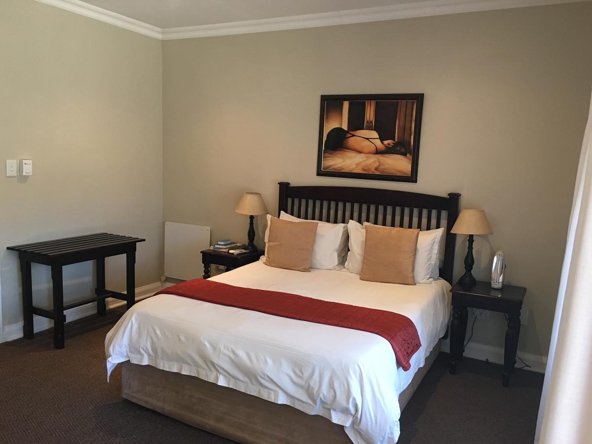 Lavender Lodge Vryburg ภายนอก รูปภาพ